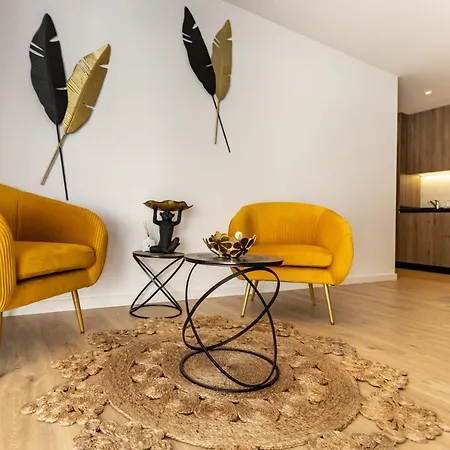 N3 Gold Apartment